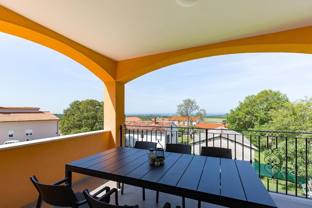 House Anna Apartment Porec Ngoại thất bức ảnh
