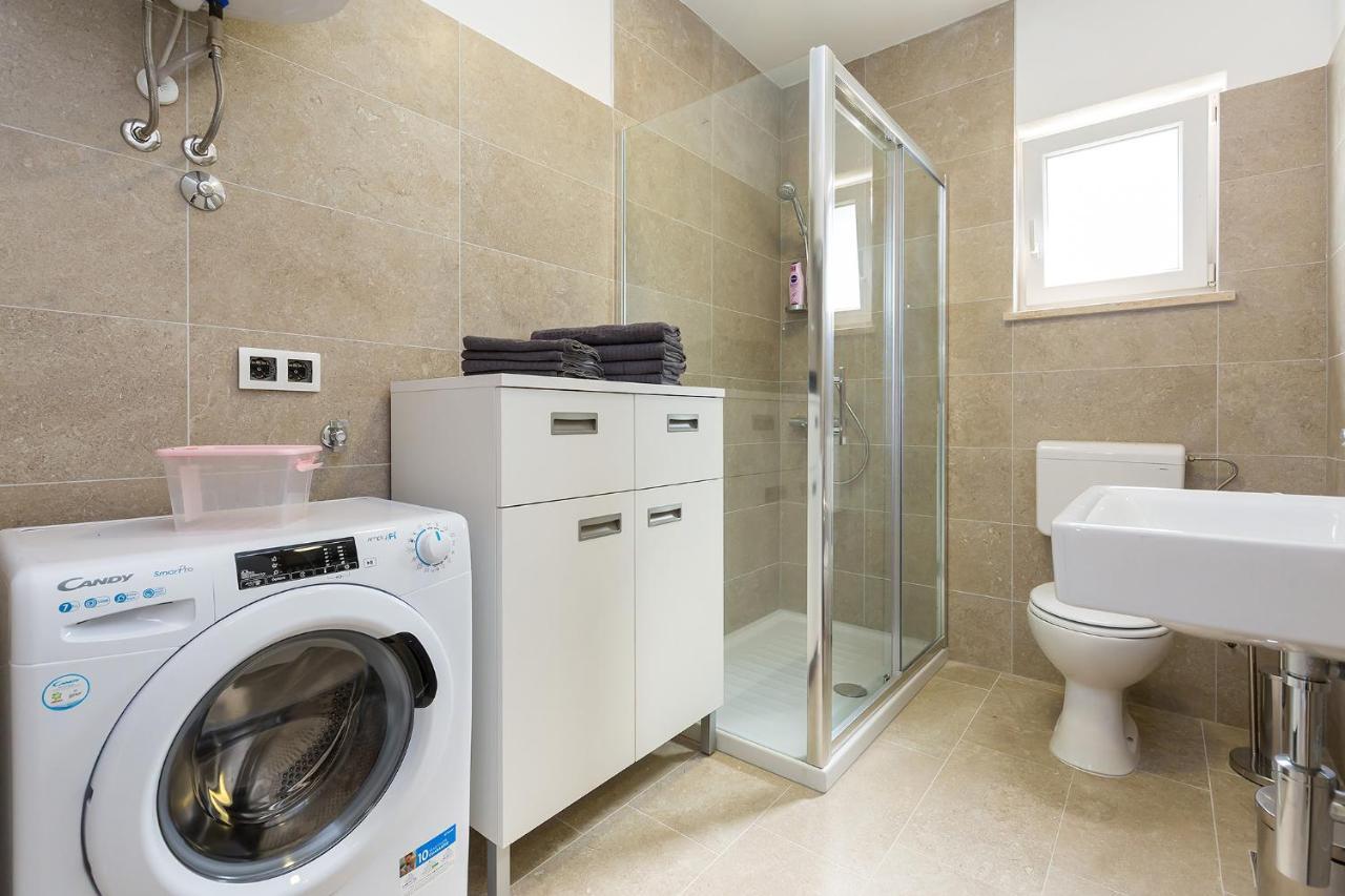 House Anna Apartment Porec Ngoại thất bức ảnh