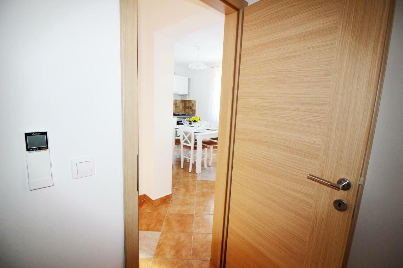 House Anna Apartment Porec Ngoại thất bức ảnh