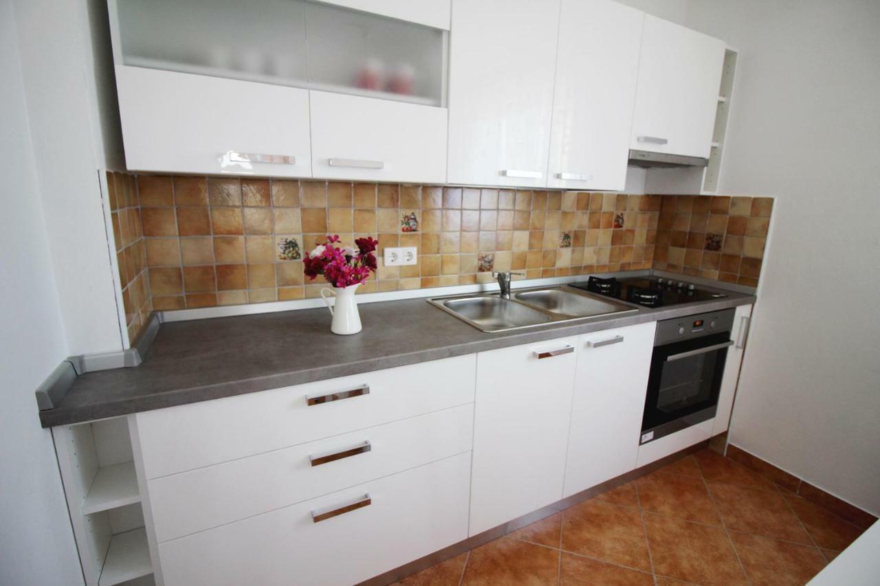 House Anna Apartment Porec Ngoại thất bức ảnh