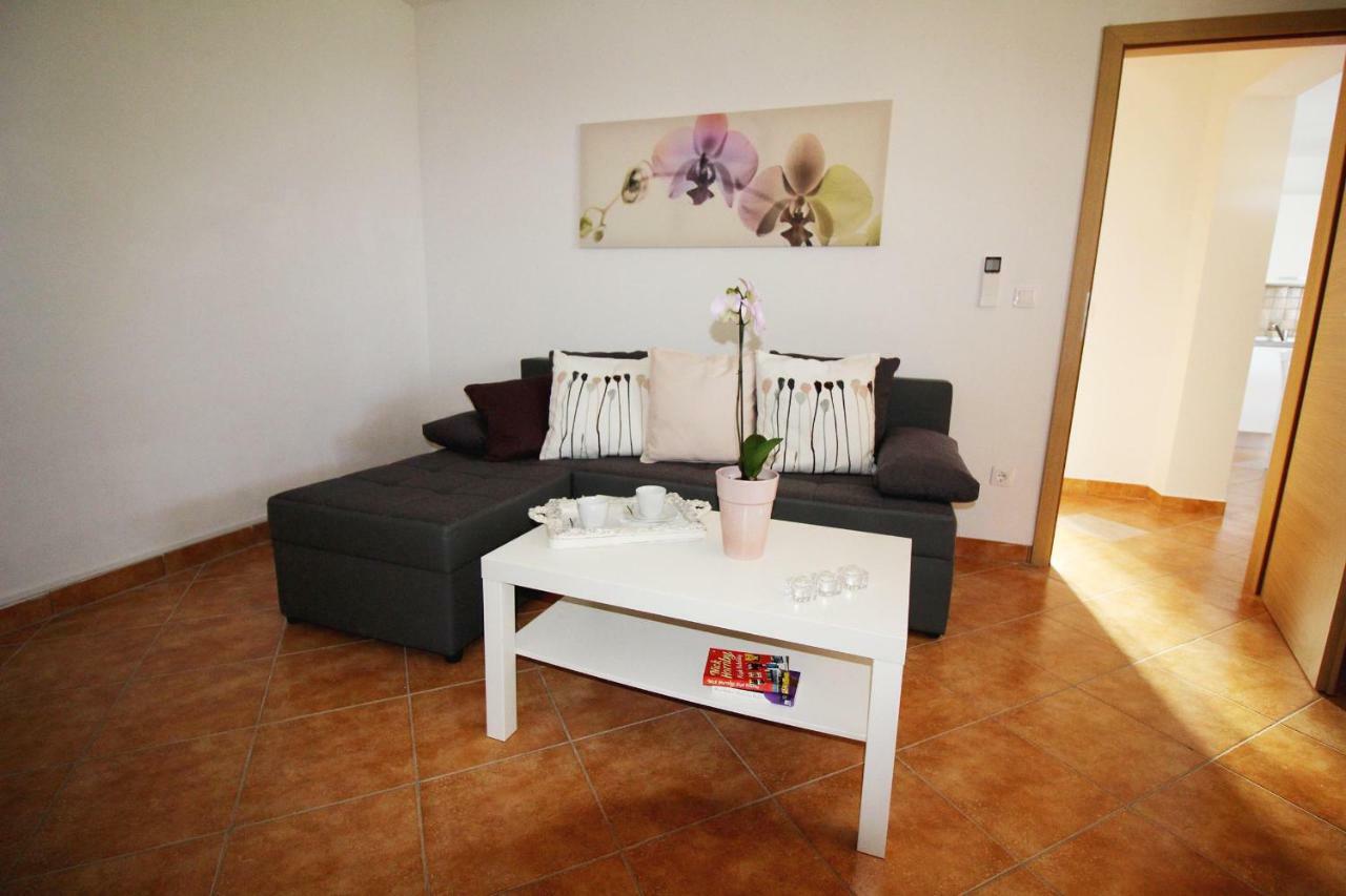 House Anna Apartment Porec Ngoại thất bức ảnh