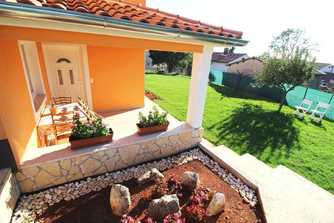House Anna Apartment Porec Ngoại thất bức ảnh